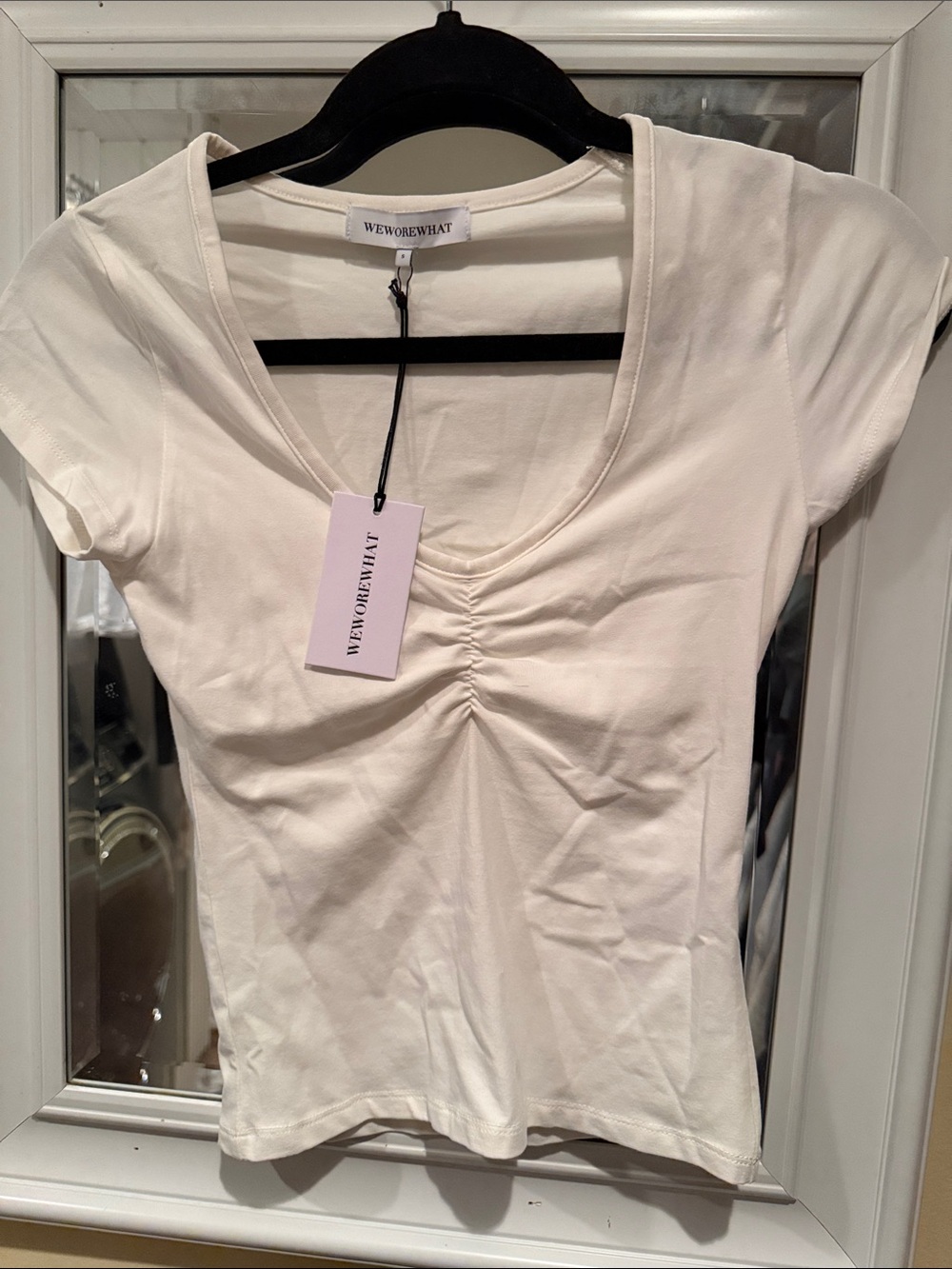 WEWOREWHAT Ruched V-Neck Women's Tee